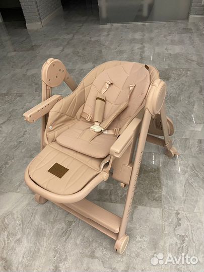 Стульчик для кормления Happy Baby Berny Lux