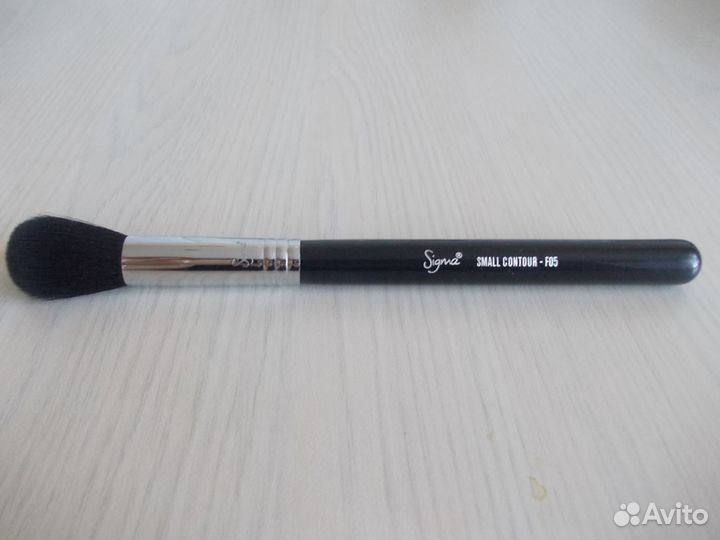 Кисть Sigma Small Contour Brush (F05 )