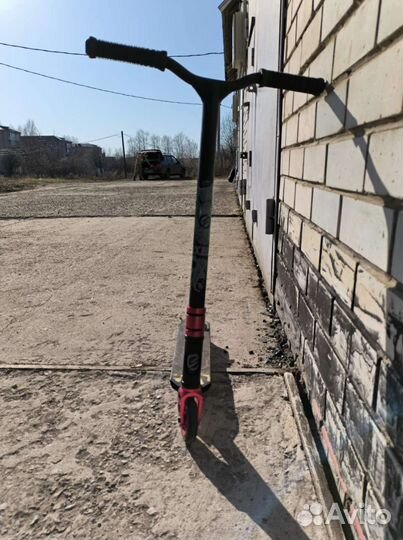 Трюковой самокат