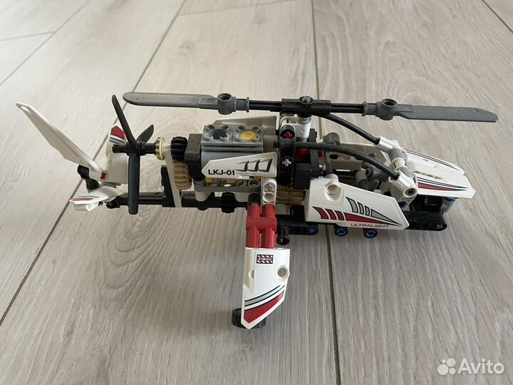 Конструктор Lego technic 42057, вертолет
