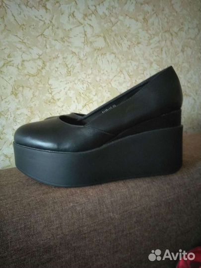 Туфли женские 40 размер новые