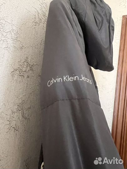 Calvin klein куртка женская