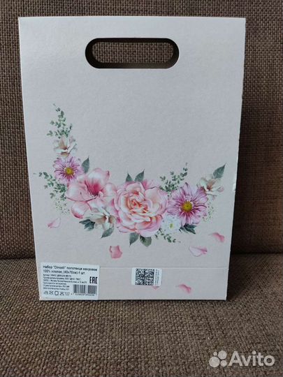 Махровое полотенце в подарочной упаковке