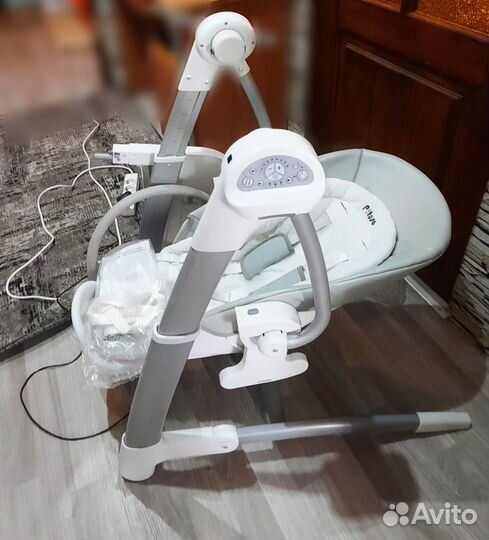 Продам стульчик и качели 3 в 1