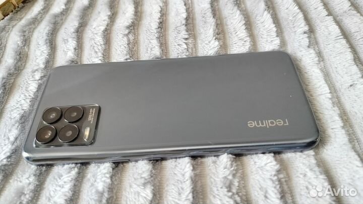 realme 8 Pro, 6/128 ГБ