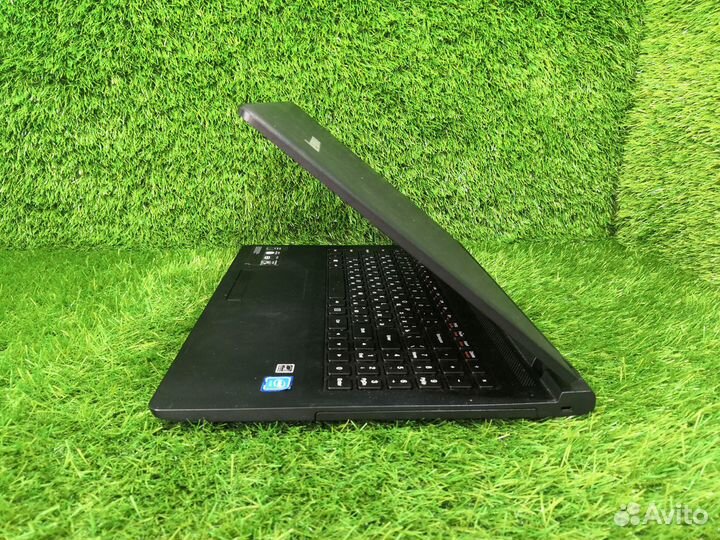 Ноутбук для офиса и учёбы в хорошем состоянии