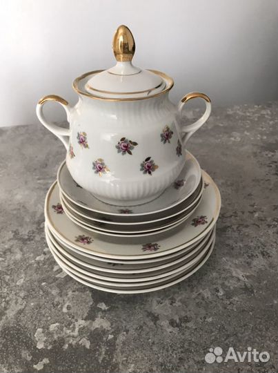 Чайный сервиз (отдельные предметы)