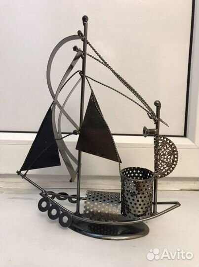 Карандашница / Подставка для ручек