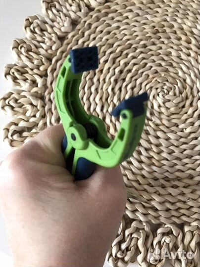 Струбцина быстрозажимная новая