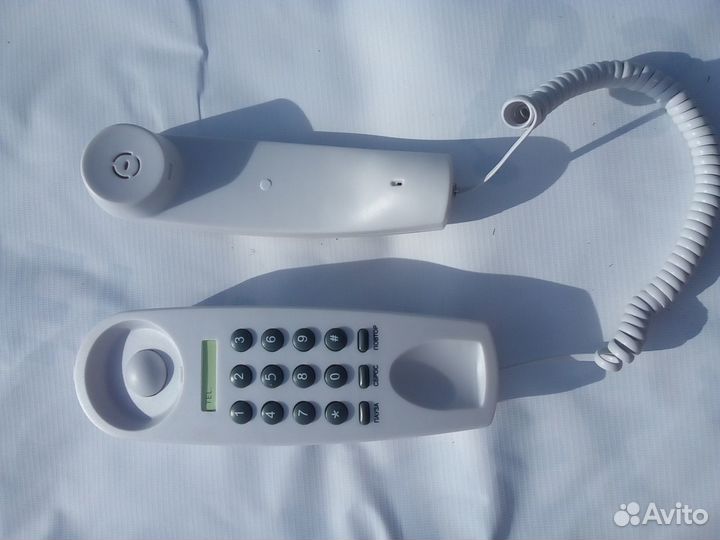 Телефон Ritmix RT-005