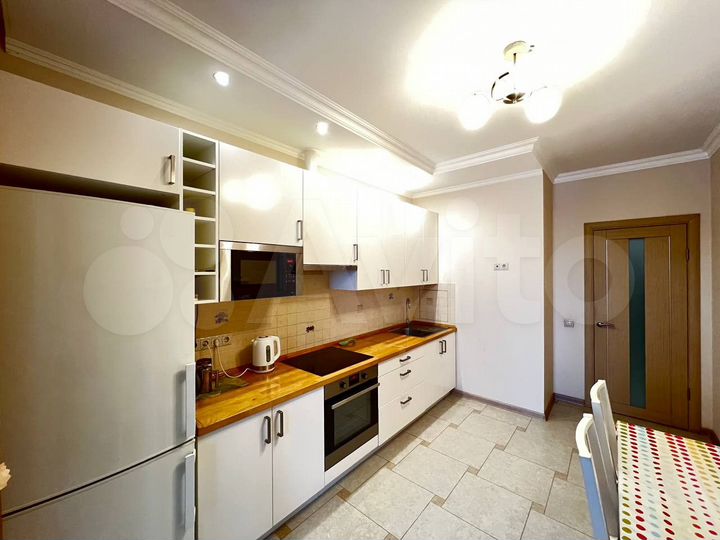 2-к. квартира, 62,5 м², 2/17 эт.