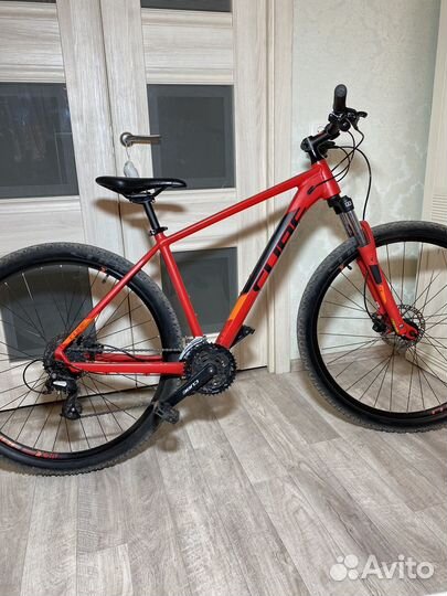 Горный велосипед cube