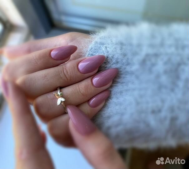 Маникюр наращивание ногтей