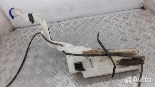 Бачок омывателя ford fiesta 5 (5BE06NL01)