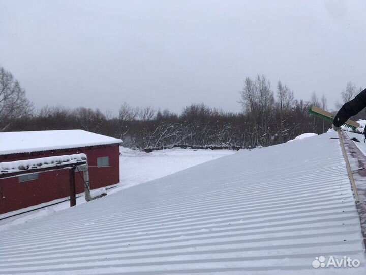 Уборка, чистка снега сосулек и льда с выездом Обл