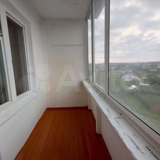 2-к. квартира, 53 м², 5/5 эт.