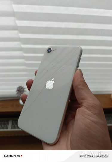 iPhone SE (2020), 64 ГБ