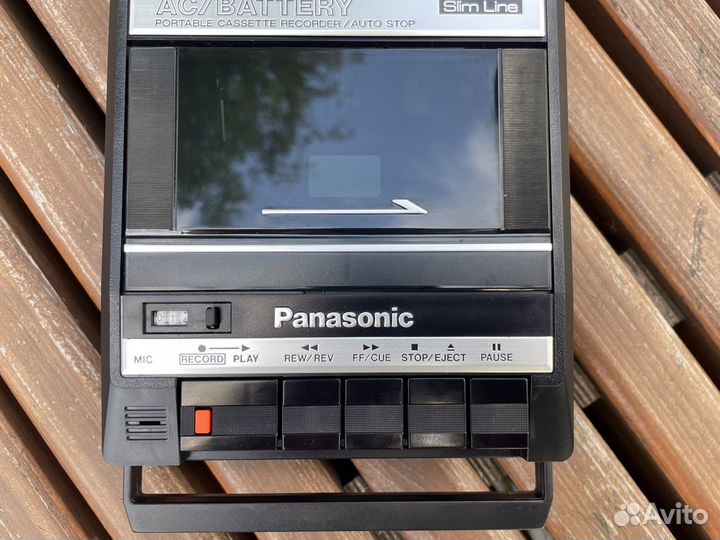 Кассетный магнитофон Panasonic RQ-2104