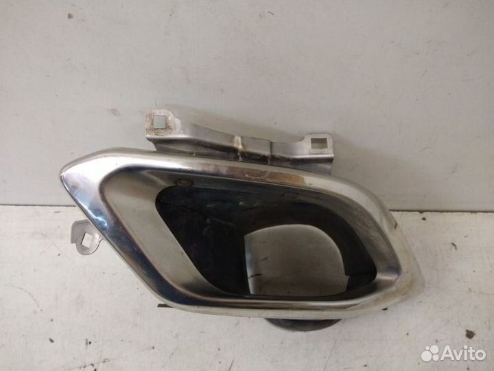 Насадка глушителя задняя правая Lexus Rx 4