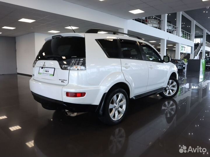 Mitsubishi Outlander 2.4 CVT, 2011, 221 064 км