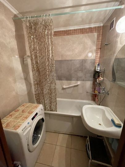 Комната 14 м² в 3-к., 1/17 эт.