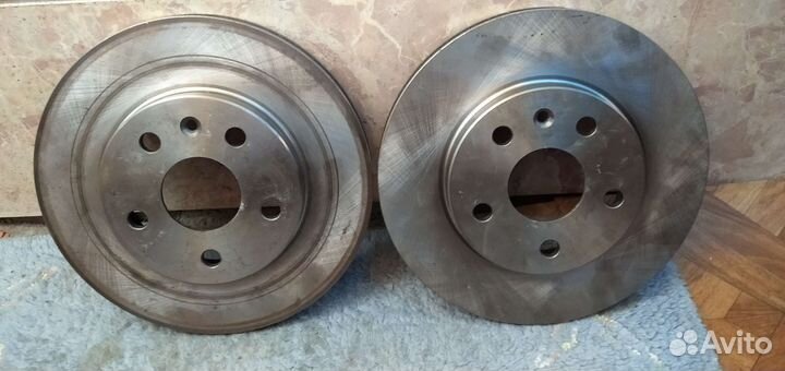 Продаю тормоз. диски передние опель инсигния 2 шт