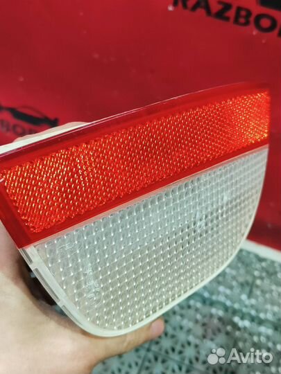 Фонарь правый в бампер Ford Focus I хэтчбек