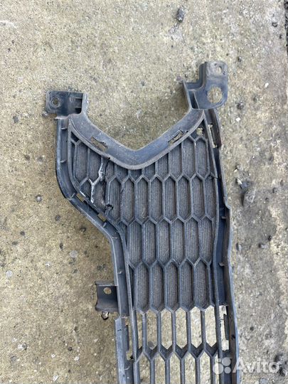 Решетка бампера киа сид 2