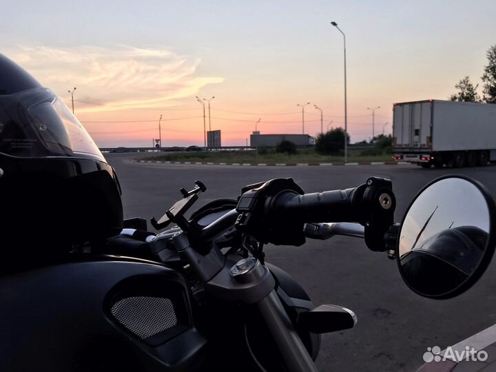 Ducati monster 696