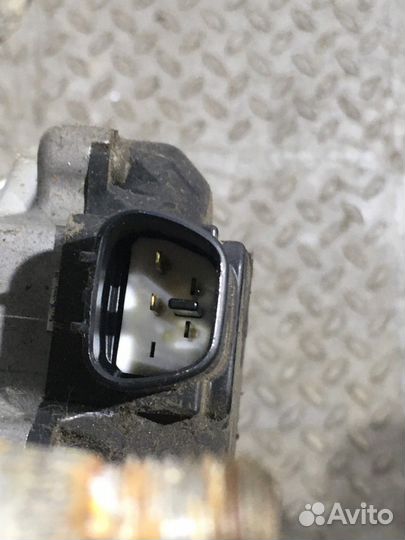 Трапеция стеклоочистителей в сборе с моторчиком