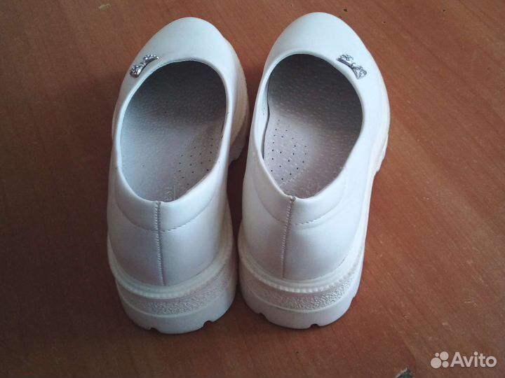 Туфли для девочки к школе