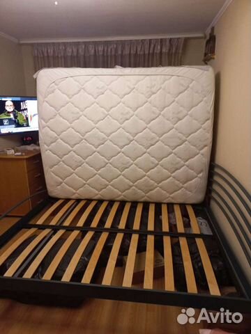 Кровать двухспальная 160 200 бу без матрас