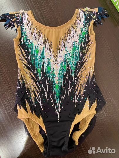 Купальник для художественной гимнастики