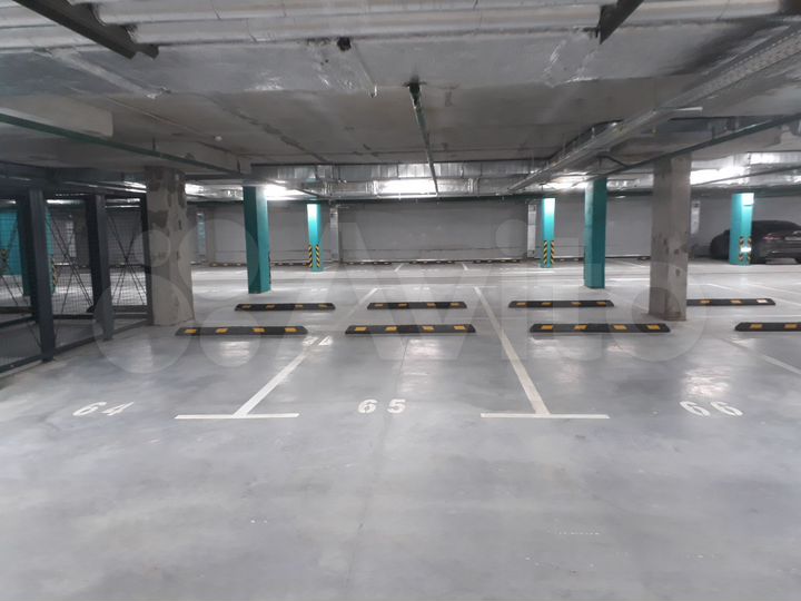 Машиноместо, 13 м²