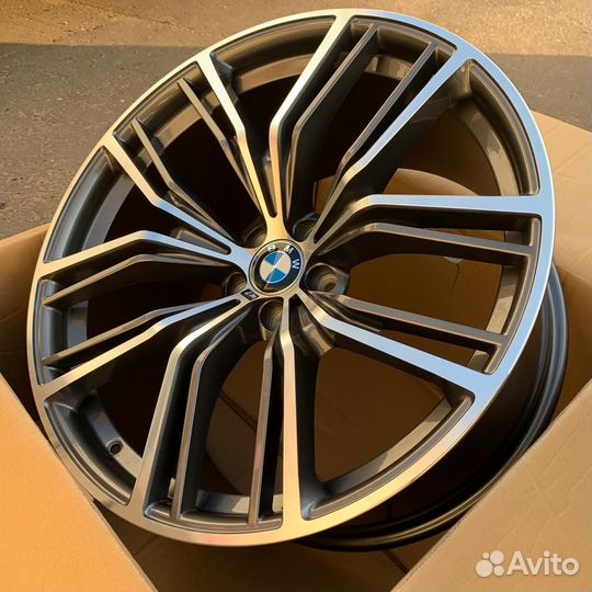 Диски 701 M-стиль на BMW X5 G05 X6 G06 R20