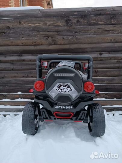 Детский электромобиль toyota