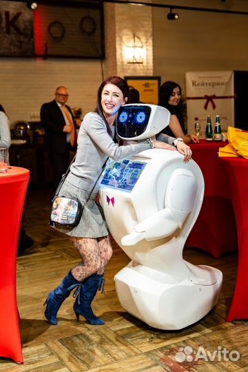 Aвтономный рoбoт Промобот (Prоmоbоt v2)