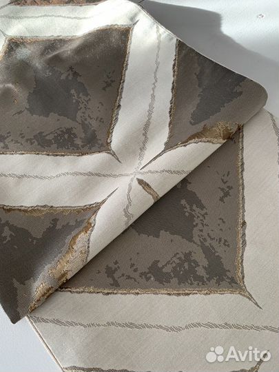 Раннер, дорожка для стола