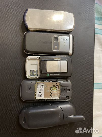 Телефоны кнопочные из 2000 гг