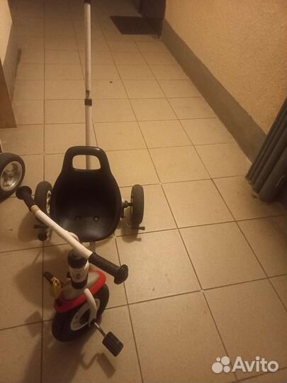 Детский велосипед с ручкой бу