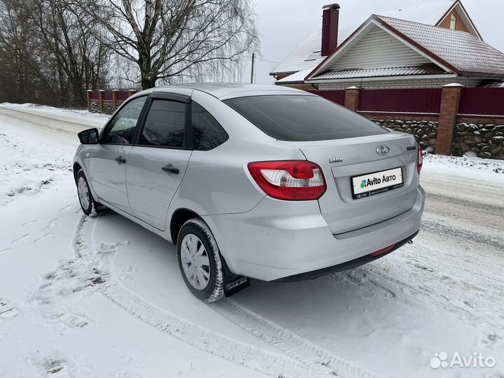 LADA Granta 1.6 МТ, 2017, 84 000 км