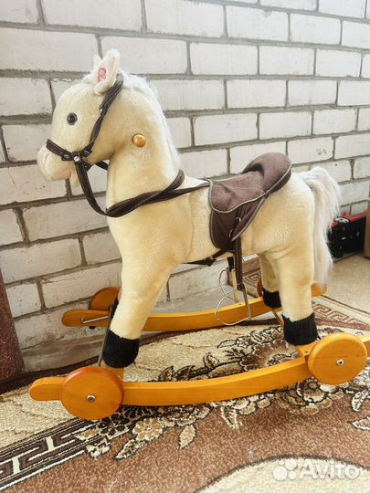 Лошадка качалка