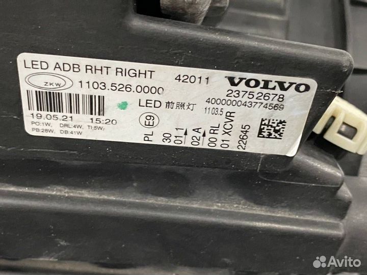 Фара правая Volvo FH5 23752678