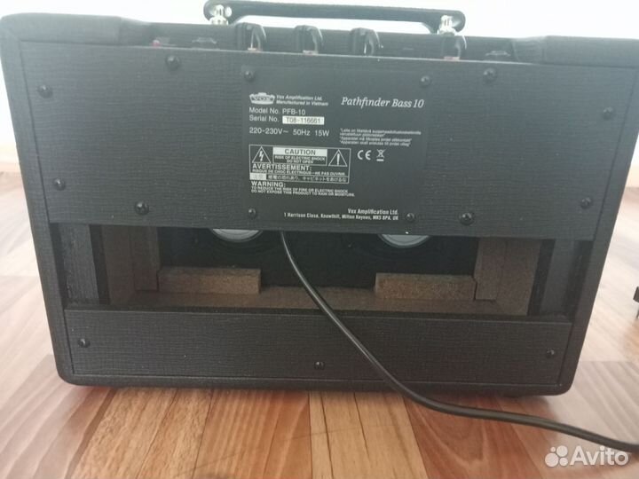 Комбоусилитель для бас гитары Vox Pathfinder