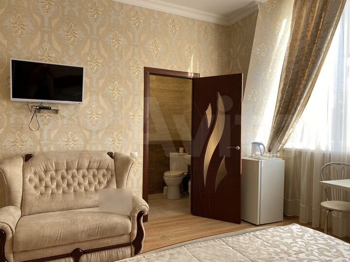 Дом 250 м² на участке 5 сот.