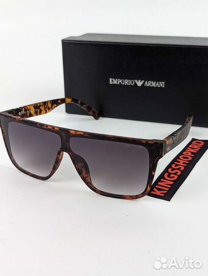 Солнцезащитные очки Armani