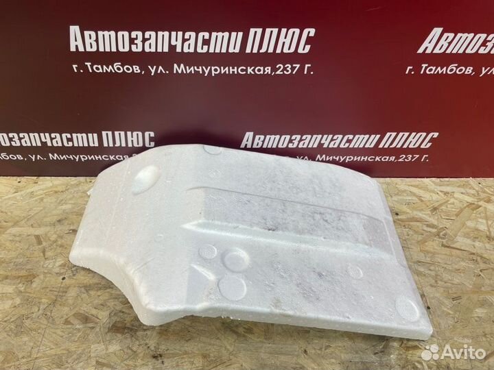 Шумоизоляция пола передняя правая Renault Logan