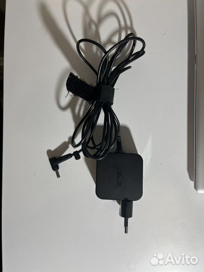 Ноутбук asus vivobook