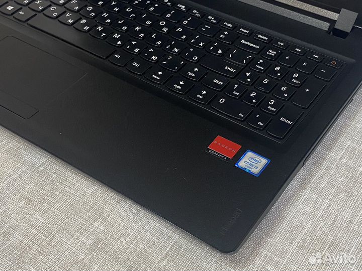 Игровой Lenovo i3\8gb\m430-2gb\ssd250 ноутбук