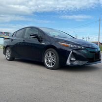 Toyota Prius PHV 1.8 CVT, 2019, 74 000 км, с пробегом, цена 2 399 999 руб.